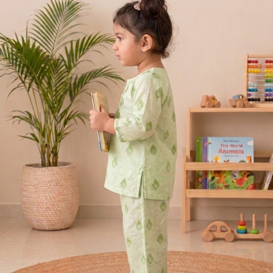 Sage Blossom Set - Pista